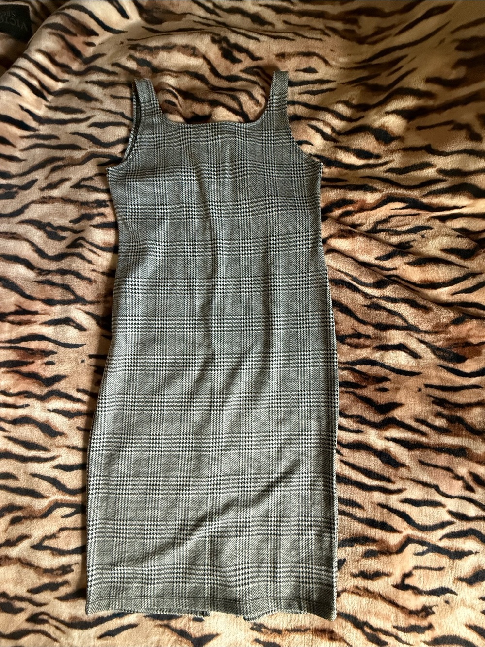Sleeveless Plaid Dress Large